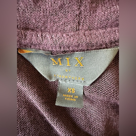 Mix by 41 Hawthorn Paulsen Brushed Knit Top (XS) - Picture 3 of 4